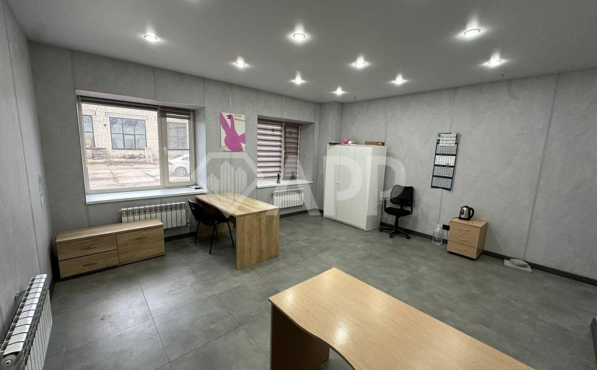 Производственное теплое помещение 900м² с кран-балкой фото