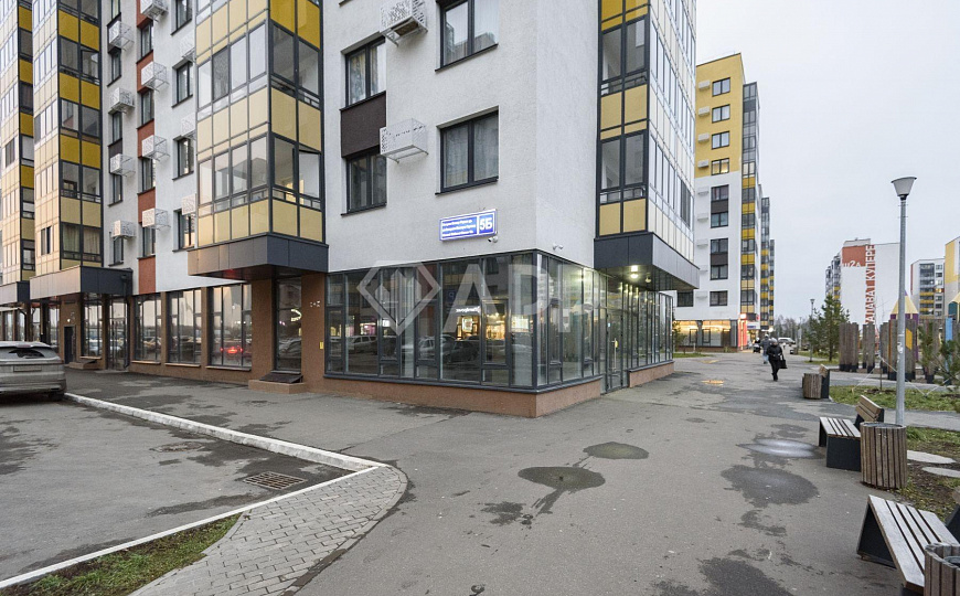 245 м2 с ремонтом, каникулы, парковка фото