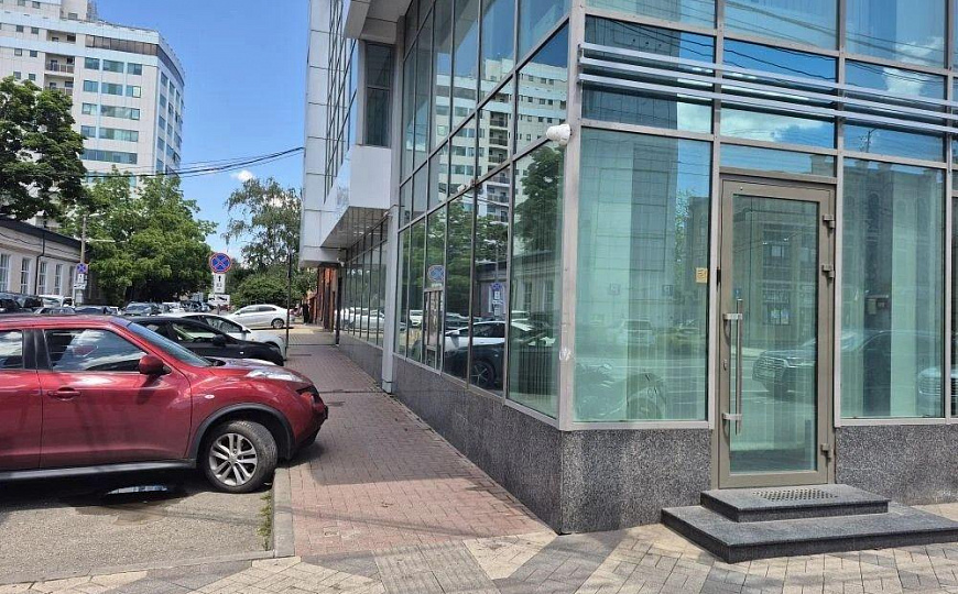 Сдаю офисное помещение, 140 м² фото