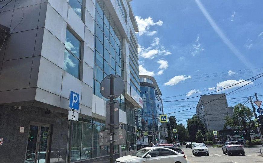 Сдаю офисное помещение, 140 м² фото