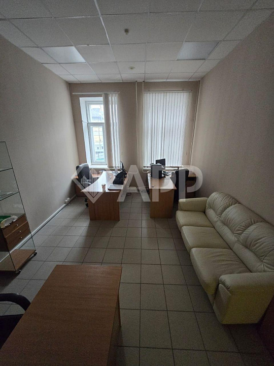 Сдаю 21м² под офис в центре фото