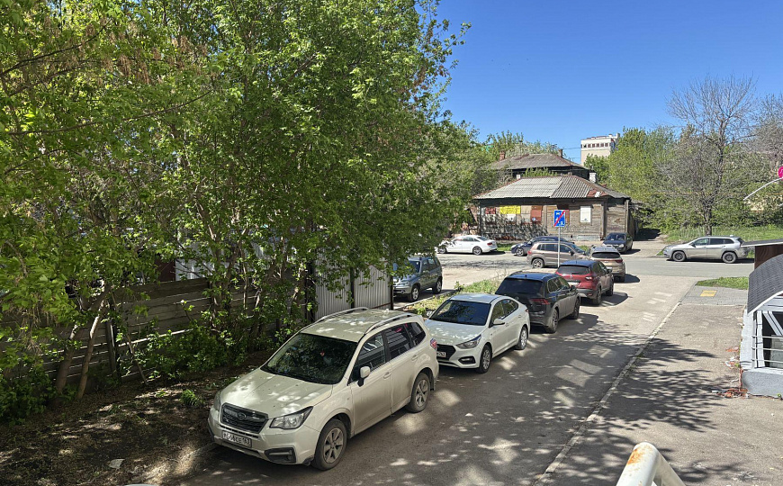Склад с пандусом в центре городе , 400 м² фото
