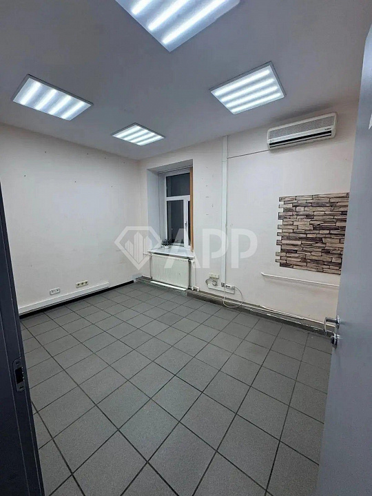 Сдам офисное помещение, 160 м² фото