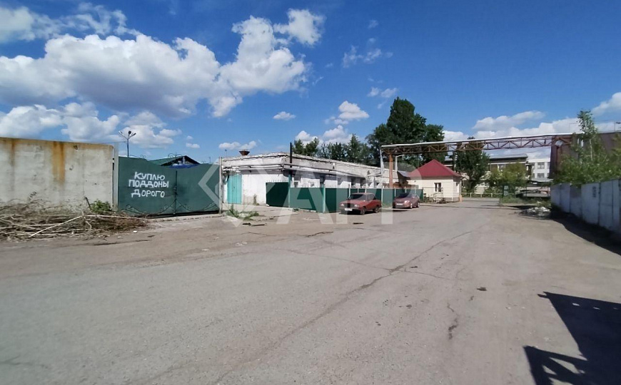 Сдаю утепленное складское помещение 150 м² с прилегающей территорией фото