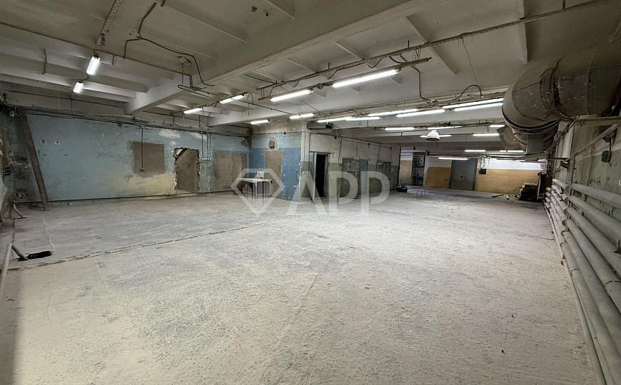 Сдам отдельно стоящее здание, 308 м² фото