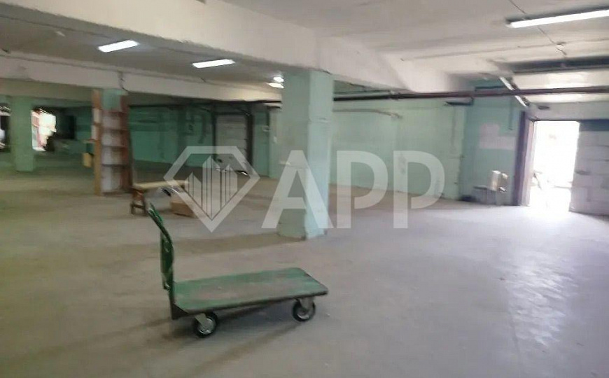 Сдам отдельно стоящее здание, 2 500 м² фото