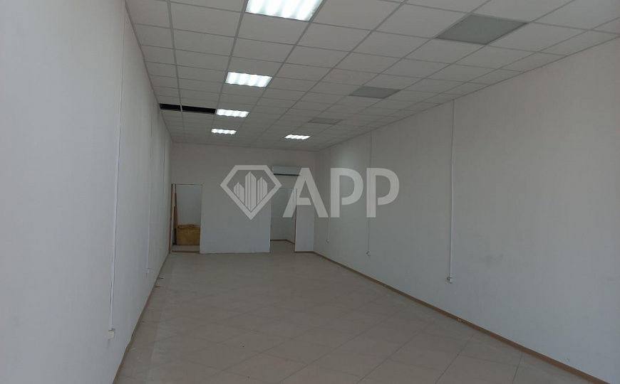Сдаю 1 этаж 1 линия с ремонтом, 79 м² фото