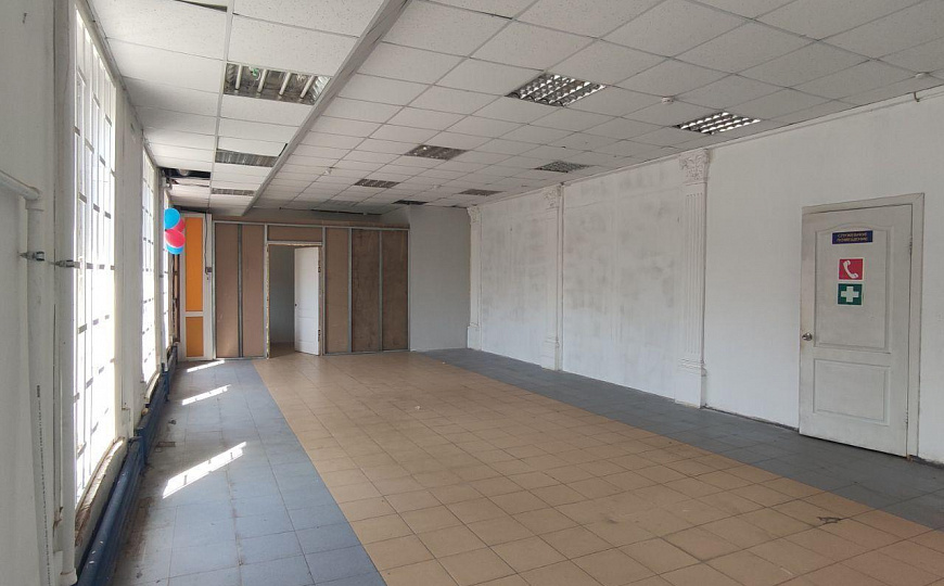 Помещение на трафике 89 м2 фото