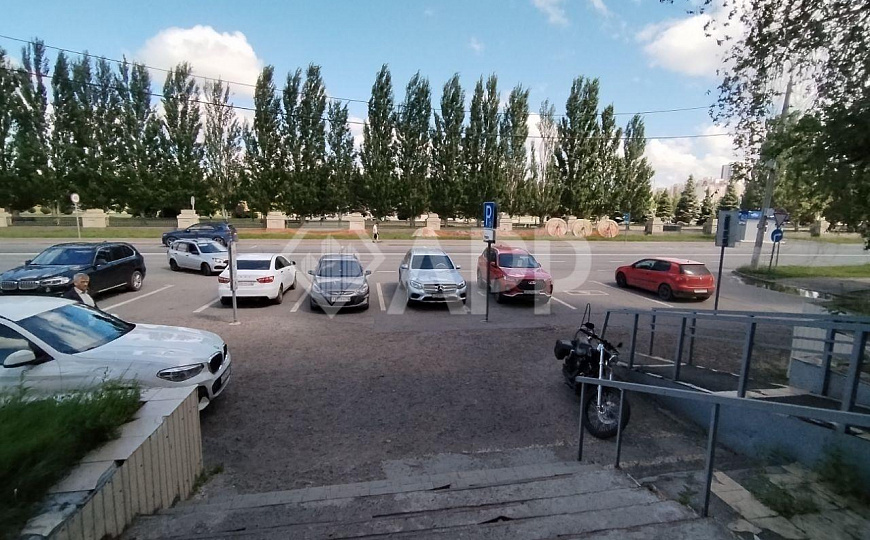 Офис 52,4м²  фото