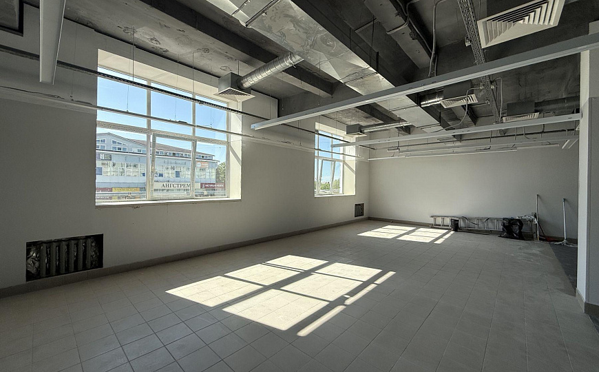 Сдам офисное помещение,  от 500 до 1500 м² фото