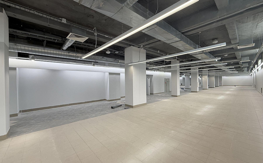 Сдам офисное помещение,  от 500 до 1500 м² фото