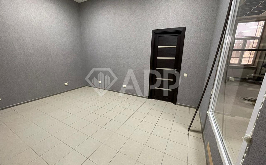 Сдам офисное помещение, 26 м² фото