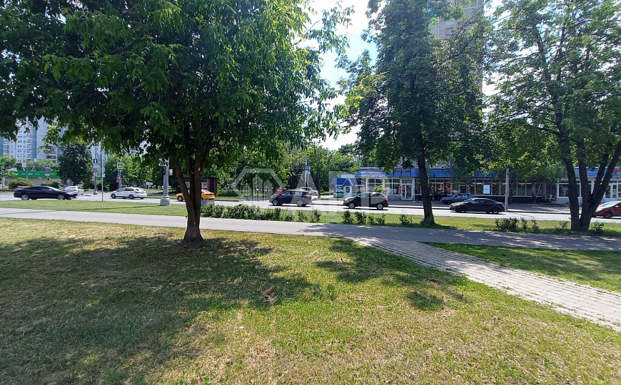 Сдам торговое помещение, 15,8 м² фото