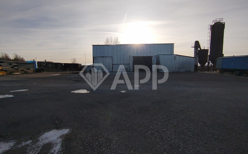 Продам производство с НДС 1300кв.м на земле  2,2 га фото