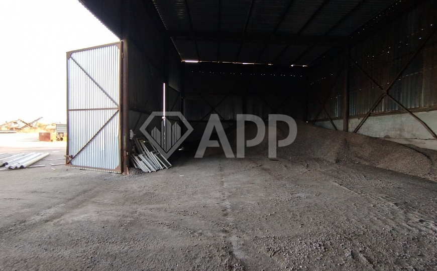 Продам производство с НДС 1300кв.м на земле  2,2 га фото