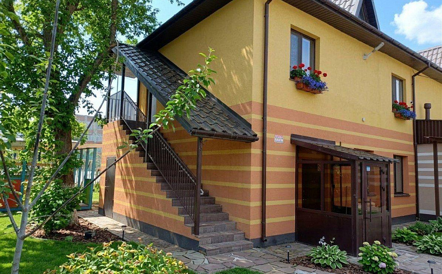 Отдельно стоящее здание 224 м² фото