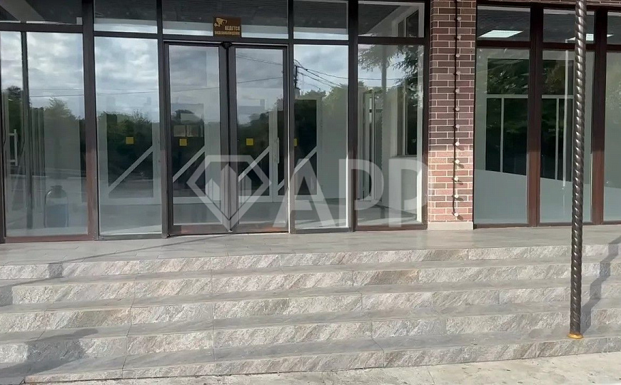 Сдам торговую площадь от 430 до 1000 м² на трассе А-147  фото