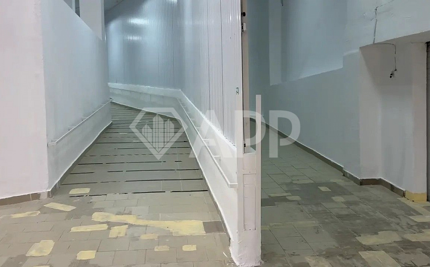 Сдам торговую площадь от 430 до 1000 м² на трассе А-147  фото