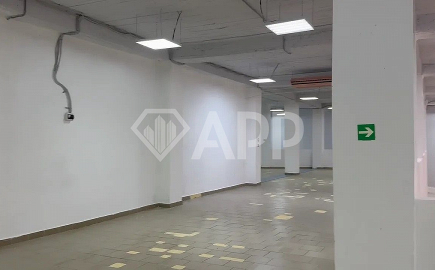 Сдам торговую площадь от 430 до 1000 м² на трассе А-147  фото