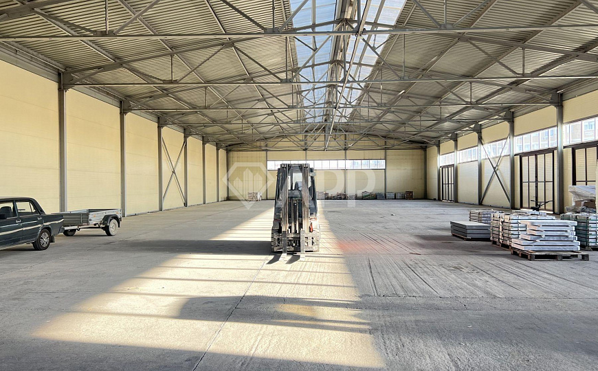 Сдаю складское помещение, 1000м² на 1 линии фото