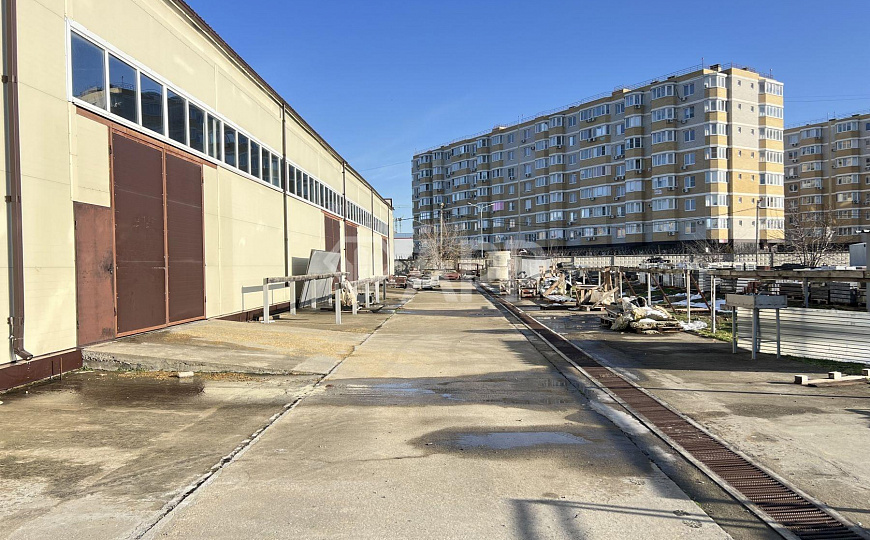 Сдаю складское помещение, 1000м² на 1 линии фото