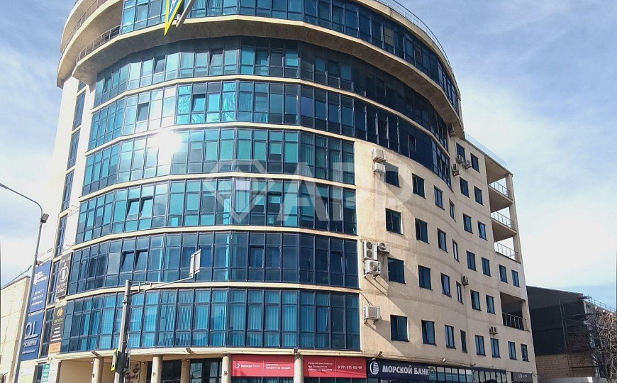Сдаю офис с ремонтом 82 м² центр вблизи морского торгового порта фото