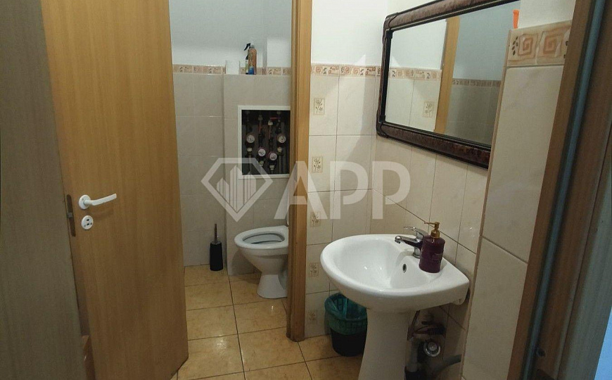 Сдаю офис с ремонтом 82 м² центр вблизи морского торгового порта фото