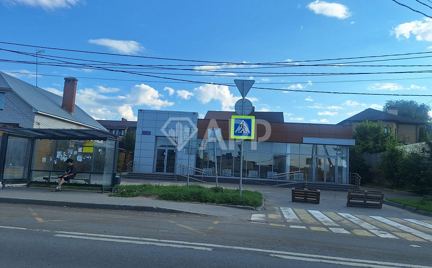 Сдам помещение на первой линии с своей парковкой, 130 м² фото