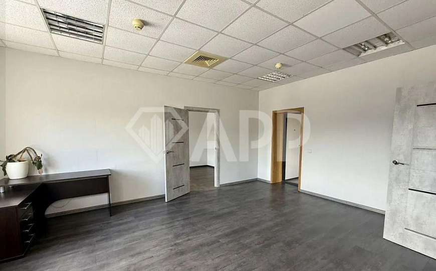 Сдам отдельно стоящее здание, 1 429 м² фото