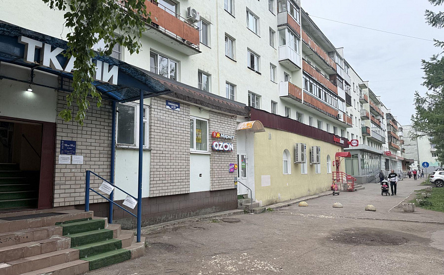 Сдам торговое помещение, 72 м² фото