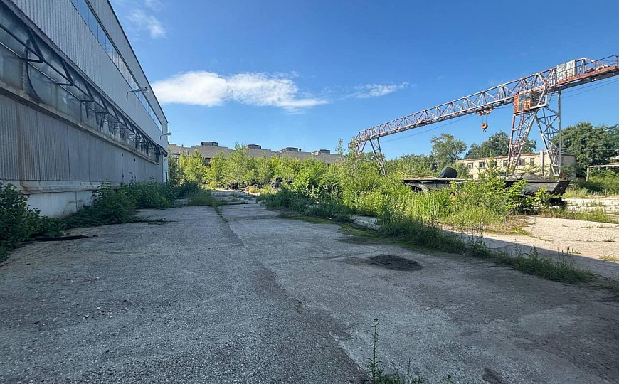 Продам производственное помещение, 3 800 м² фото