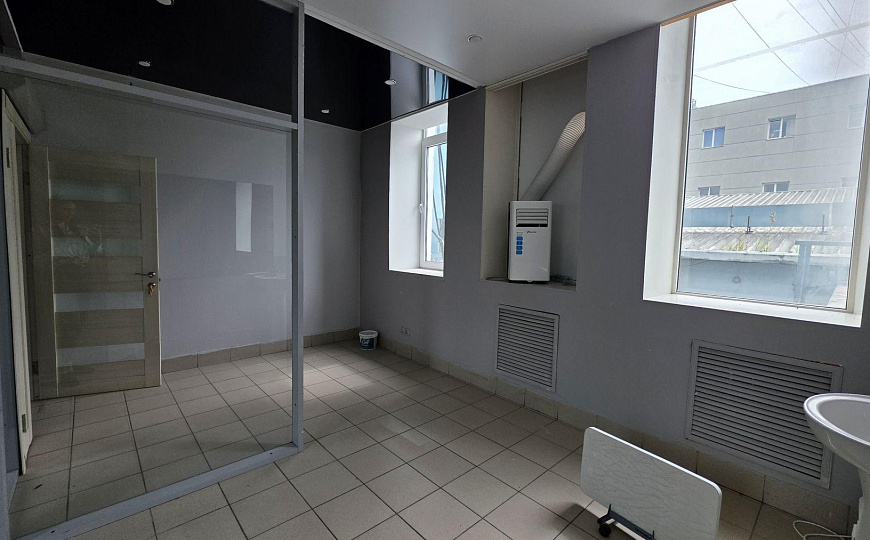 Сдам офисные помещения от 20 м² с водой и без воды фото