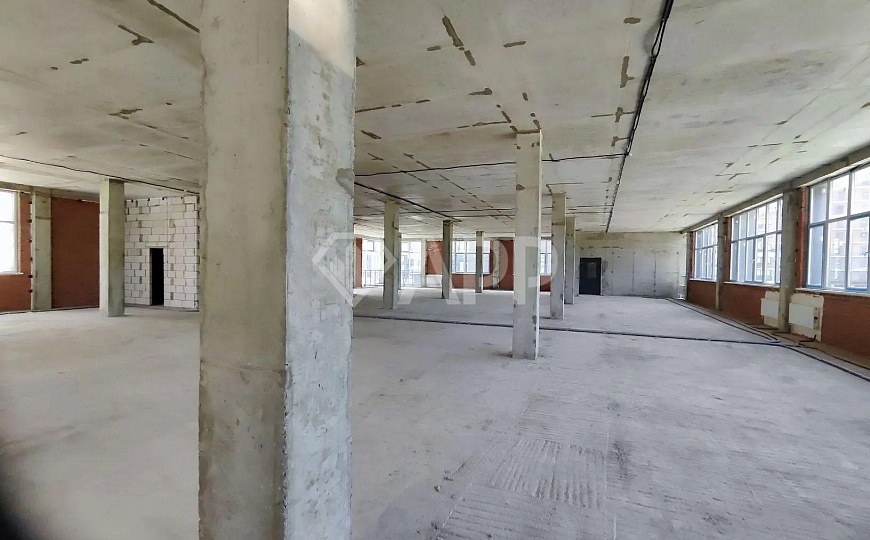 Продаю отдельно стоящее здание, 1 430 м² фото
