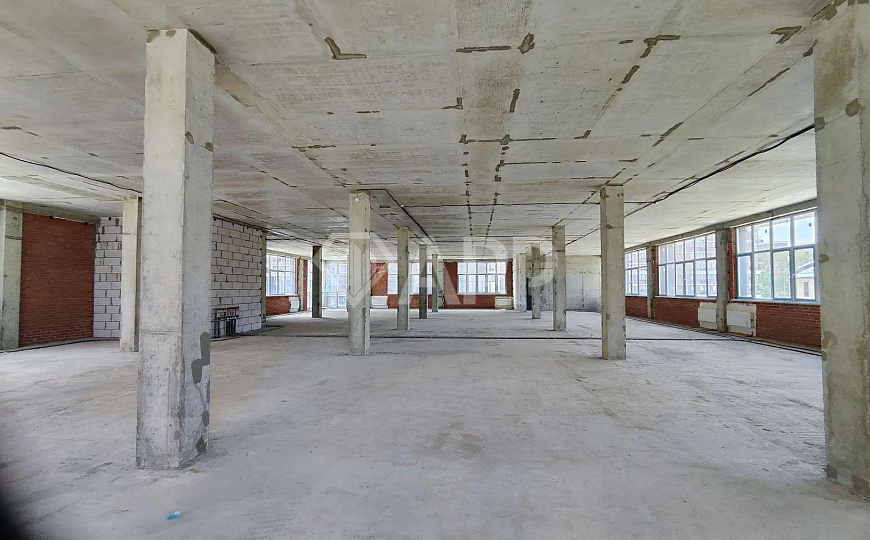 Продаю отдельно стоящее здание, 1 430 м² фото