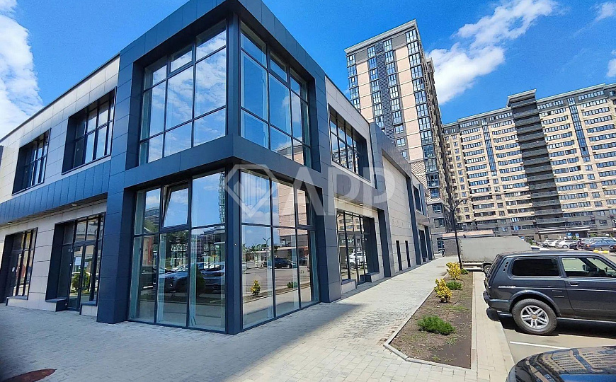 Продаю отдельно стоящее здание, 1 430 м² фото