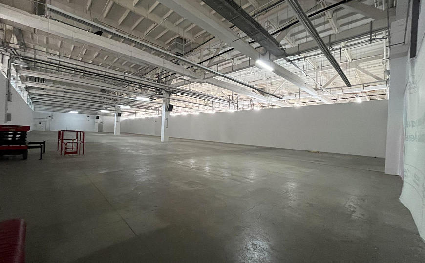 Торговый центр, 1 246 м² фото