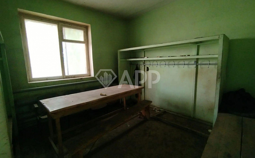 Продам призводственную базу на земле 2,2 га фото
