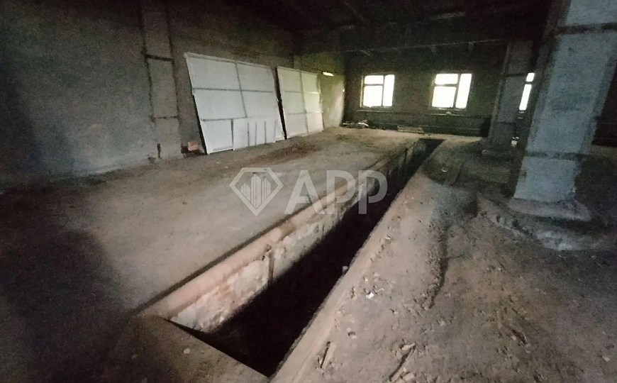 Продам призводственную базу на земле 2,2 га фото