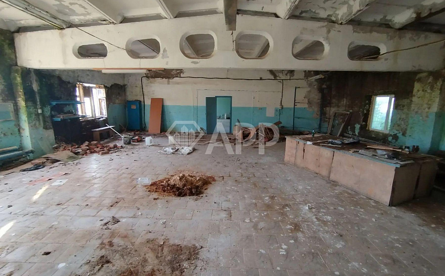 Продам призводственную базу на земле 2,2 га фото