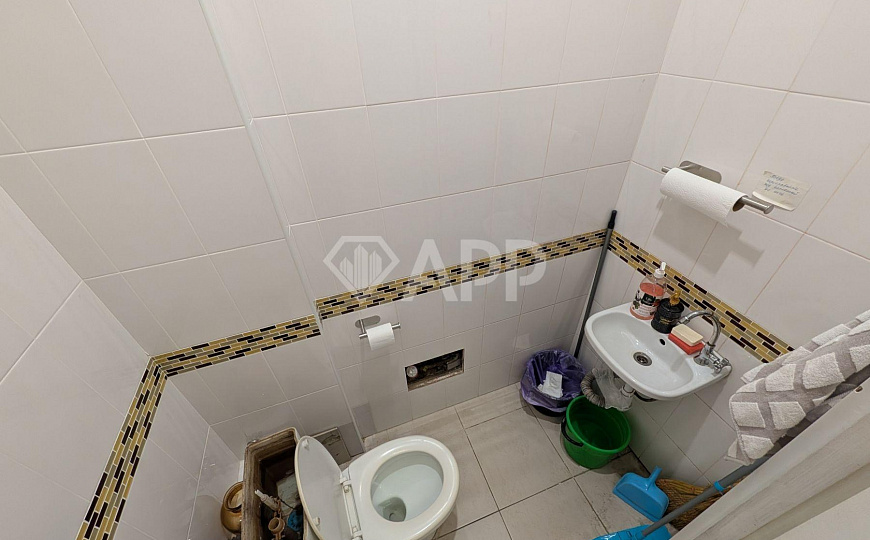 Продам торговое помещение с арендатором, 35,6 м² фото