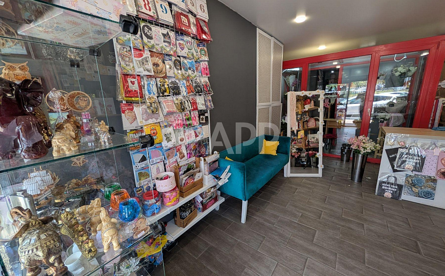 Сдам торговое помещение, 30 м² фото