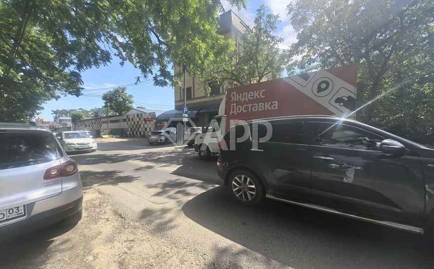 Продам отдельно стоящее здание, 567 м² фото