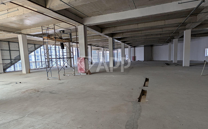Продам торговый центр, 6 000 м² фото