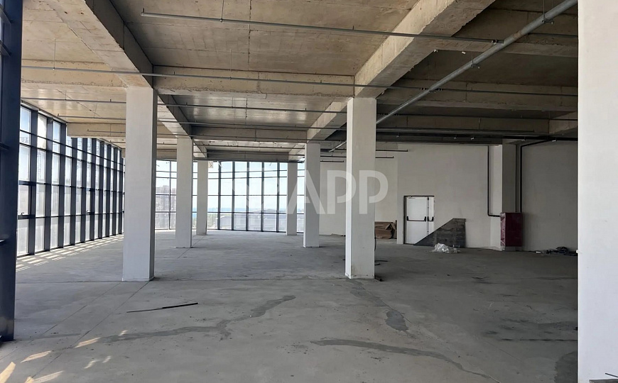 Продам торговый центр, 6 000 м² фото