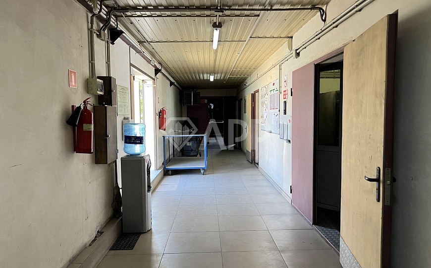 Продаю производственное помещение, 940 м² на 30 сот. фото
