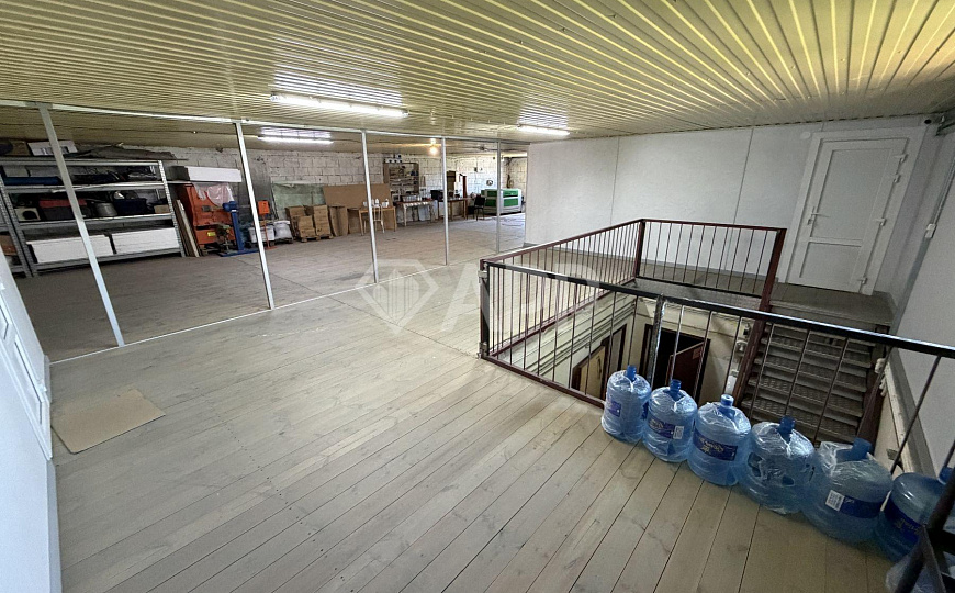 Продаю производственное помещение, 940 м² на 30 сот. фото