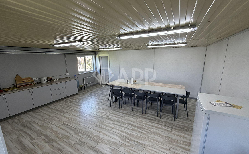 Продаю производственное помещение, 940 м² на 30 сот. фото