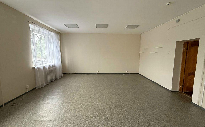 Сдам офисное помещение, 41,8 м² с водой фото