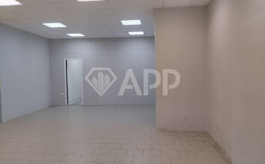 Свободная площадь в аренду, 20-100 м² фото