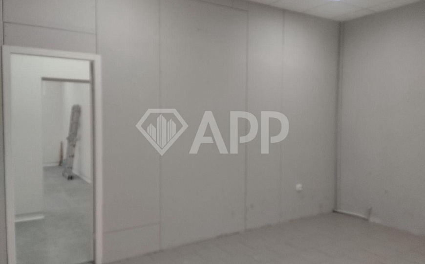 Свободная площадь в аренду, 20-100 м² фото